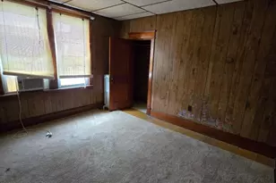 30 Main St, Middleport, PA 17953 - Photo 8