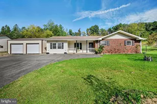 1899 Long Run Rd, Schuylkill Haven, PA 17972 - Photo 2