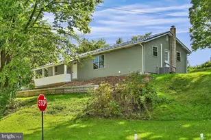 2 Brown Ln, Pine Grove, PA 17963 - Photo 2