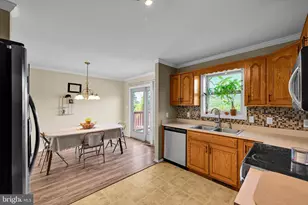 37 W Walnut St, Ringtown, PA 17967 - Photo 16