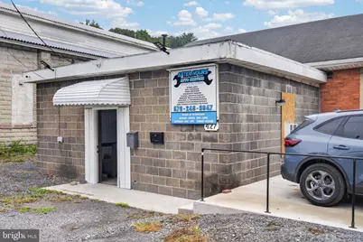 427 E Broad Street, Tamaqua, PA 18252 - Photo 4