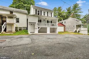 306 E Elm St, Tamaqua, PA 18252 - Photo 6