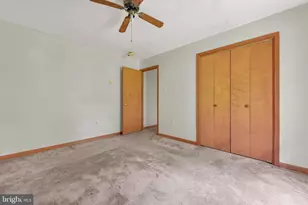 327 W Laurel St, Tremont, PA 17981 - Photo 24