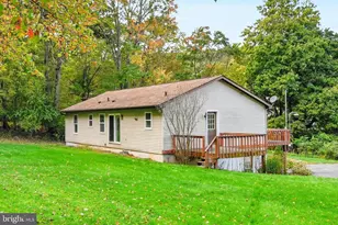327 W Laurel St, Tremont, PA 17981 - Photo 30