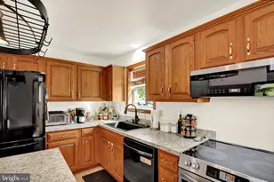 203 Hatchet Cove, Auburn, PA 17922 - Photo 6