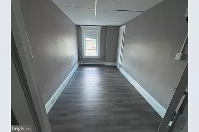 409 Broad Street W #5, Tamaqua, PA 18252 - Photo 6