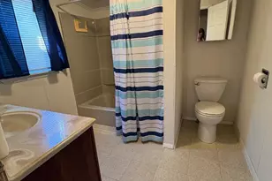802 Grant St, Pottsville, PA 17901 - Photo 6