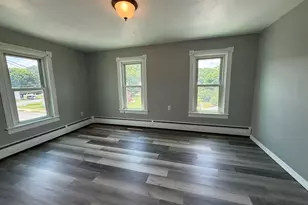 100 N Tulpehocken St, Pine Grove, PA 17963 - Photo 10