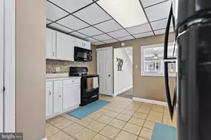 208 S Morris St, Saint Clair, PA 17970 - Photo 22