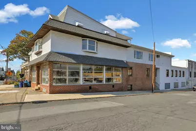 1942 W Market Street, Pottsville, PA 17901 - Photo 4