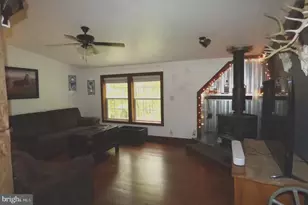 121 Retreat Rd, New Ringgold, PA 17960 - Photo 6