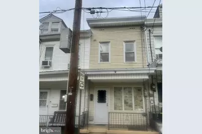415 W Mahanoy Street, Mahanoy City, PA 17948 - Photo 2