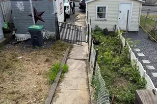 318 W Chester St, Shenandoah, PA 17976 - Photo 14
