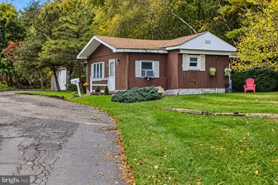 37 Back Street, Mahanoy City, PA 17948 - Photo 2