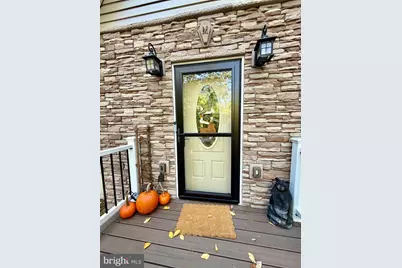 322 N Spring Mountain Drive, Zion Grove, PA 17985 - Photo 8