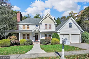 8 Tall Oaks Dr, Pottsville, PA 17901 - Photo 1