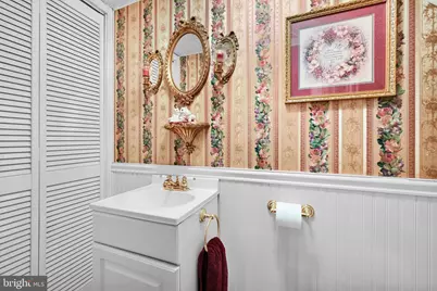 200 W Lloyd Street, Shenandoah, PA 17976 - Photo 28