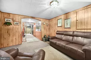 200 W Lloyd St, Shenandoah, PA 17976 - Photo 24