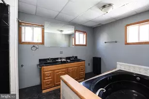 191 Virginia Ave, Shenandoah, PA 17976 - Photo 14