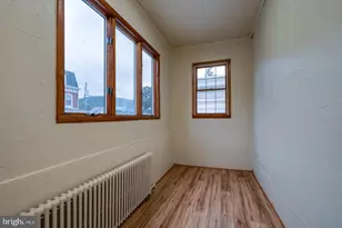 504 Greenwood Ave, Pottsville, PA 17901 - Photo 4