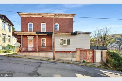 319 E Race Street, Pottsville, PA 17901 - Photo 1
