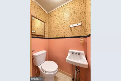 19 E Mahanoy Street, Mahanoy City, PA 17948 - Photo 8