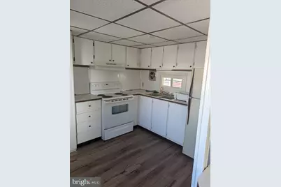 8 S Front Street, Saint Clair, PA 17970 - Photo 2