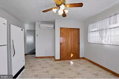 428 W Washington Street, Frackville, PA 17931 - Photo 12