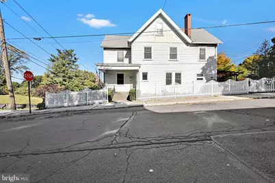 40 S Jackson Street, Pottsville, PA 17901 - Photo 2