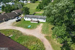 908 S Park Ave, Somerset, PA 15501 - Photo 2