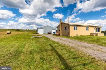 6832 Lincoln Highway, Stoystown, PA 15563 - Photo 2