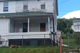 499 2nd St, Windber, PA 15963 - Photo 2