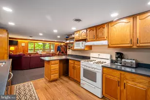 750 Lake Side Rd, Addison, PA 15411 - Photo 28