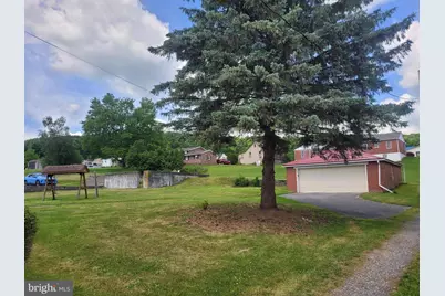 202 Main Street S, Conemaugh Township, PA 15928 - Photo 6
