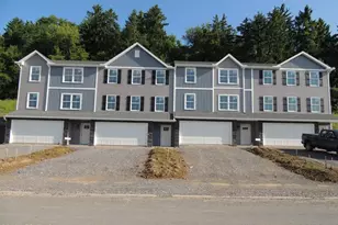 86 Limerick Ln, Selinsgrove, PA 17870 - Photo 2