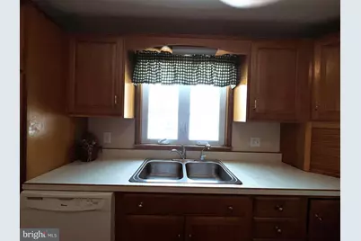 2 E New Market Street, Freeburg, PA 17827 - Photo 6