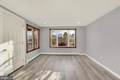 1667 Route 204, Selinsgrove, PA 17870 - Photo 8