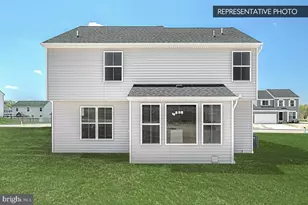 164 Woodlyn Dr, Selinsgrove, PA 17870 - Photo 2