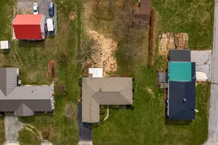 610 E Market St, Beavertown, PA 17813 - Photo 42