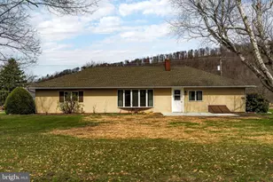 610 E Market St, Beavertown, PA 17813 - Photo 2
