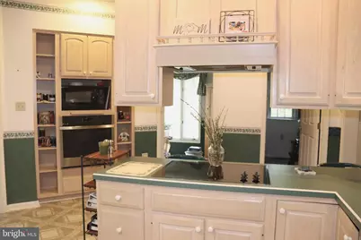620 Stonebridge Drive, Selinsgrove, PA 17870 - Photo 4