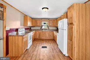 1660 Main St, Port Trevorton, PA 17864 - Photo 2