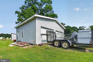 249 S Center St, Beavertown, PA 17813 - Photo 34