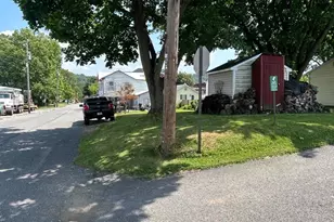 16 E Church St, Freeburg, PA 17827 - Photo 10