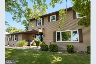 10 Meadowbrook Drive, Selinsgrove, PA 17870 - Photo 2