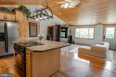 7384 S Susquehanna Trail, Port Trevorton, PA 17864 - Photo 6