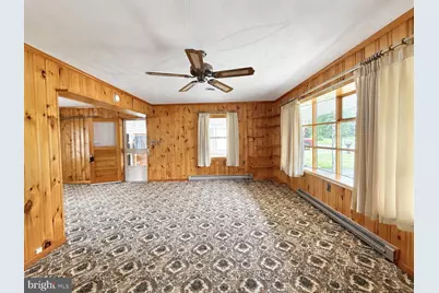 124 Vine Street, Middleburg, PA 17842 - Photo 16