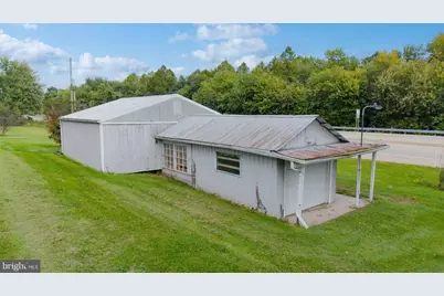8842 S Susquehanna Trl, Port Trevorton, PA 17864 - Photo 16