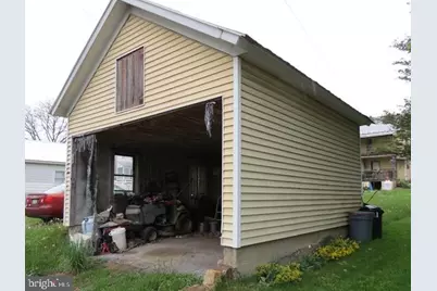 163 W Market Street W, Middleburg, PA 17842 - Photo 2