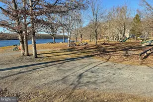 1212 Acacia, Hawley, PA 18438 - Photo 74